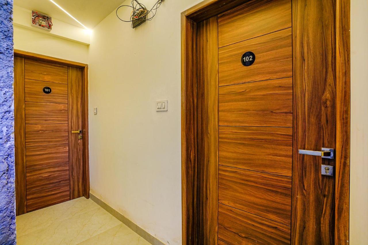 Fabhotel Crystal Inn - Nr Suvarndeep Chowk Pimpri-Chinchwad Eksteriør billede